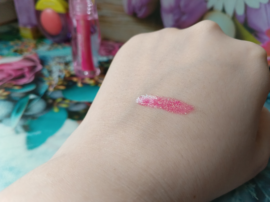 свотчи Influence Beauty Creatium Lip Gloss Блеск для губ с дуохромным сиянием и зеркальным финишем