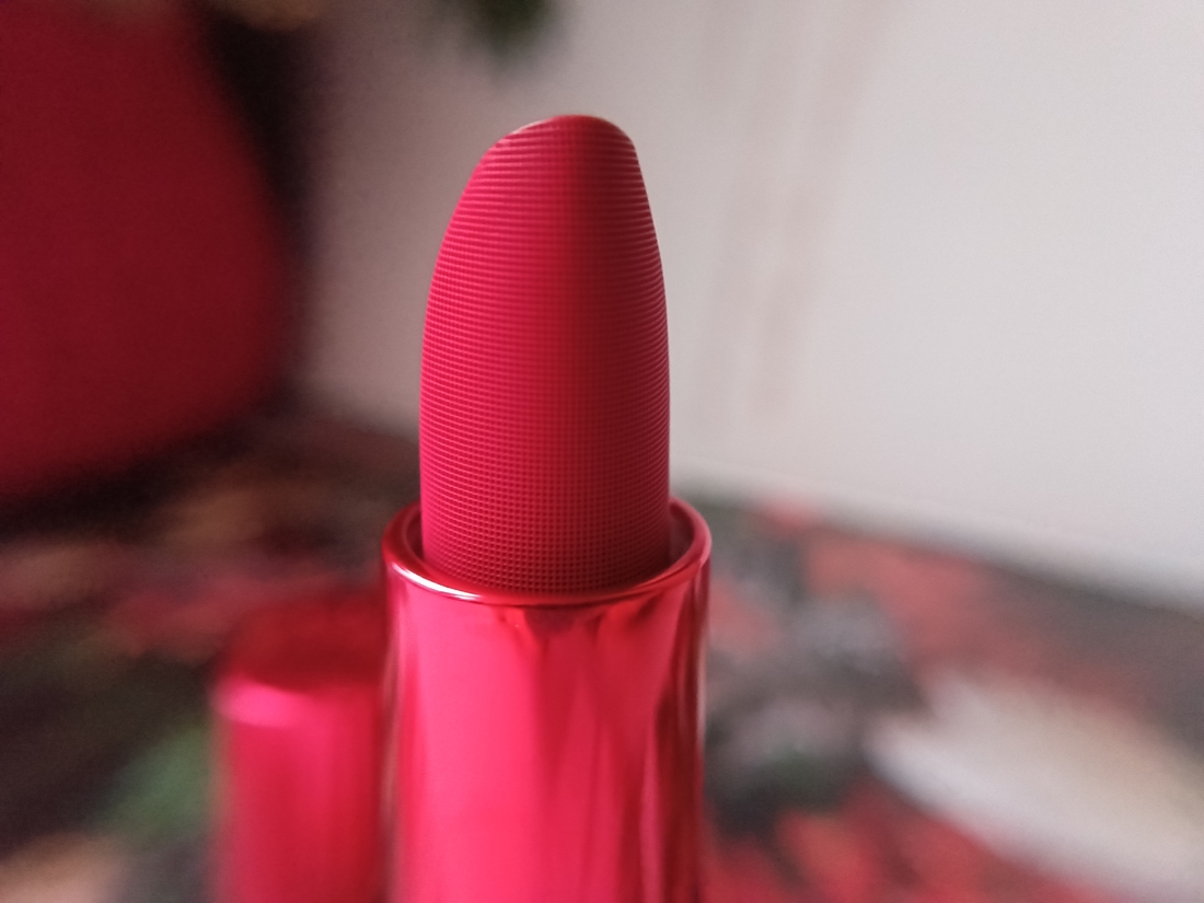 Стик Provocateur Couleur Long-Lasting Lipstick Cashmere Collection №43 Rostova