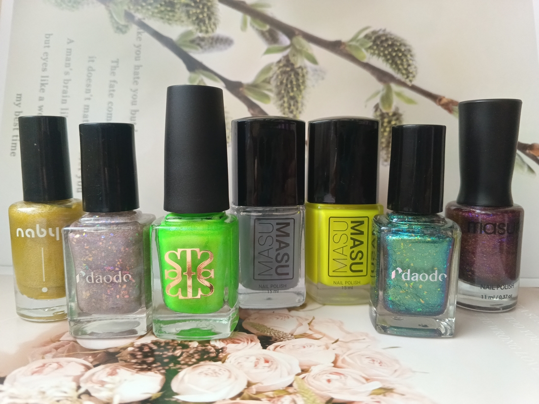 Топ лаков для ногтей 2025