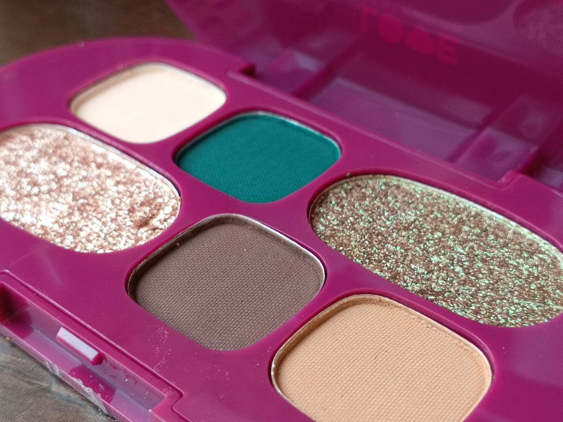 тени для век Love Generation Kikimora Eyeshadow Palette