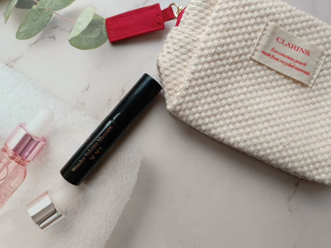 Clarins Wonder Volume Mascara XXL 01 Extreme Black