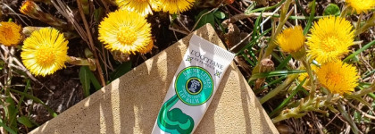 L'Occitane En Provence Lip Balm Sparkling Leaves Бальзам для губ Карите-Олива