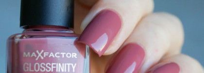 Любимые лаки от Max Factor: glossfinity glossy nails for up to 7 days №125 marsh-mallow и №50 candy rose