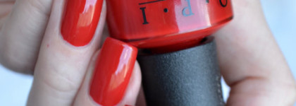 Лак для ногтей OPI Nail Laсquer Big Apple Red в классическом красном оттенке