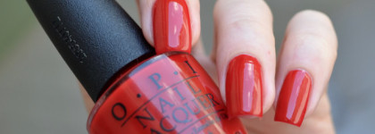 Лак для ногтей OPI Nail Laсquer Big Apple Red в классическом красном оттенке