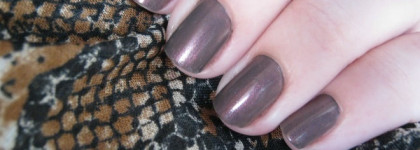 Великолепный Flormar Pearly Nail Enamel PL418 Chrome Purple