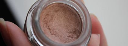 Кремовые тени H&M Colour Essence Eye Cream