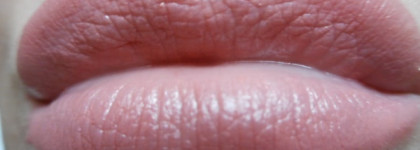 Мой идеальный "персик", увлажняющая помада Vivienne Sabo Charmé DE Vous#113