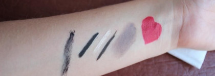 Бюджетная очищающая вода с маслом чайного дерева THE Saem Healing Tea Garden Tea Tree Cleansing Water