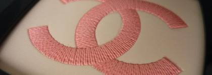 Chanel Infiniment Illuminating Powder нежная роза осени