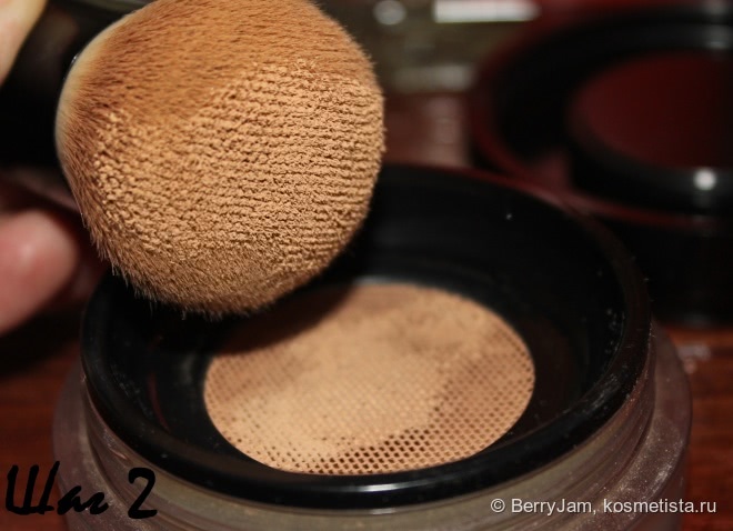 Вторая кожа или рассыпчатая пудра Chanel Vitalumiere Loose Powder Foundation Spf15 With Mini Kabuki Brush № 30