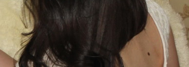 Красота темных волос с твердым шампунем от Lush Кофе и хна