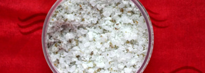 Потрясающая соляная ванночка для педикюра от Savonry для гладких и розовых пяточек