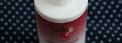 Avon Foot works Красивые ножки Средство для ножных ванночек шоколадно-гранатовый десерт