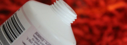 Avon Foot Works Красивые Ножки Увлажняющий Крем для ног