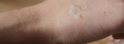 Nivea SOS восстановление Бальзам для губ