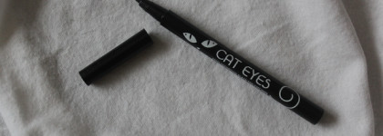 Art-Visage Cat eyes Черная устойчивая подводка-фломастер для глаз