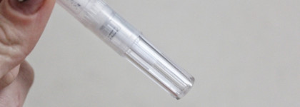 Dona Jerdona Масло карандаш для кутикулы и ногтевой пластины, для смягчения и удаления кутикулы "Роза"