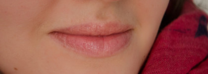 Акварельная нежность. Givenchy Point D'Encrage Huile Irresistible Pour Les Levres в оттенке 01 Fuchsia Ink