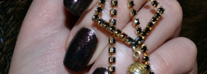 Красное на черном с лаком OPI Nail Laquer NL C17 Today I Accomplished Zero