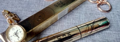 Губки бантиком, бровки домиком, ресницы комочками... Кукольный взгляд от Make up Factory Dream Eyes Doll Eyes Effect Mascara #01 Black