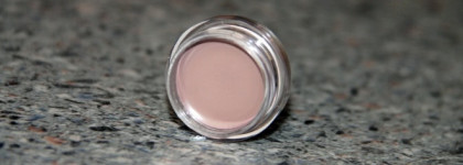 Гель (который в народе почему-то называют помадка) для бровей Inglot AMC Brow Liner Gel в оттенке 11