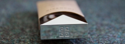 Легкий тонирующий бальзам Givenchy — Teint Couture Balm, в оттенке Nude Sand №3