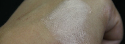 Легкий тонирующий бальзам Givenchy — Teint Couture Balm, в оттенке Nude Sand №3