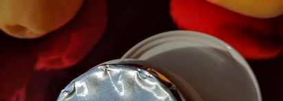 Dior Creme Abricot Fortifying Cream For Nails: тающая оранжевая нежность