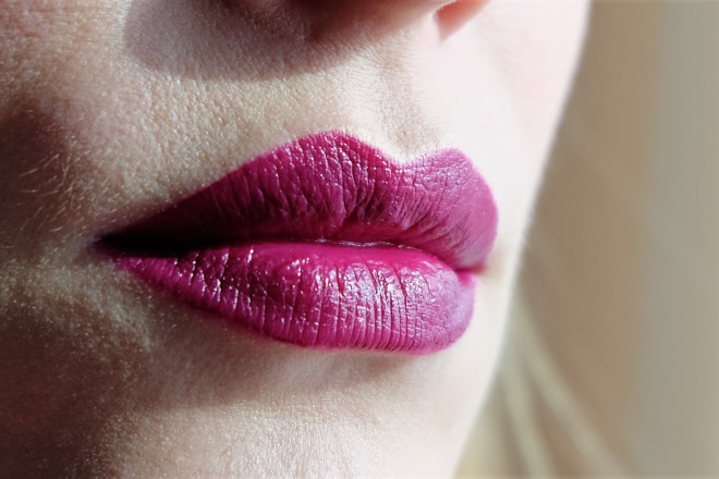 Истинный лжец Pure Color True Liar от Estee Lauder