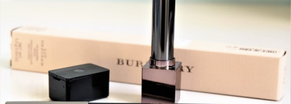 Burberry Kisses Sheer & lip Definer - походу это провал