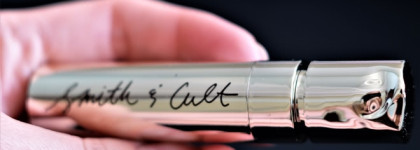 Охи-Вздохи! с The Tainted Lip Stained от Smith & Cult