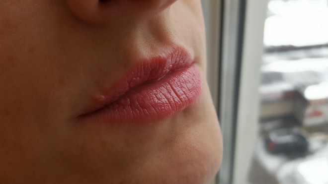 Три разные, но одинаково прекрасные помады Dolce & Gabbana из серии Classic Cream Lipstick