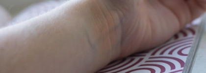 MAC Select Moisturecover Cache-Cernes NW15