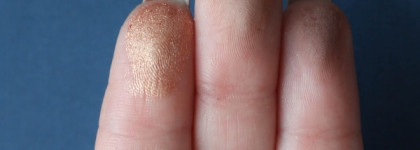 MAC Eye Shadow x9 Burgundy Times Nine