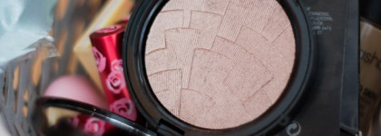 Anastasia Beverly Hills Iluminator Riviera