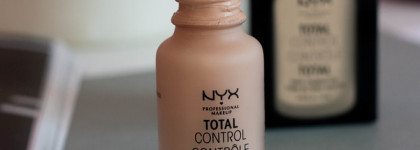 NYX Total Control Drop Foundation 05 Light