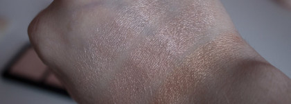 MAC Hyper Real Glow Flash + Awe