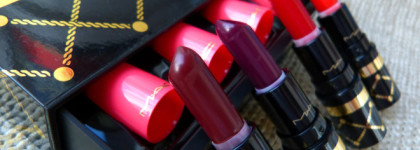 MAC Holiday 2016 nutcracker sweet red lipstick kit
