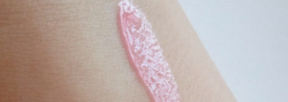 Немного нежности с блеском Clarins