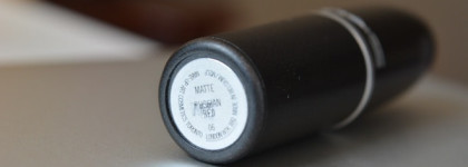 MAC Matte Lipstick Russian Red
