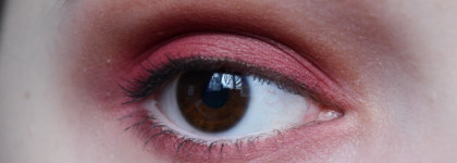 Красный бунт с NYX Full Throttle Shadow Palette Color Riot