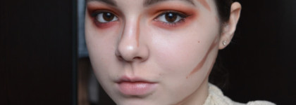To make your face / NYX Wonder Stick Highlight & Contour Light