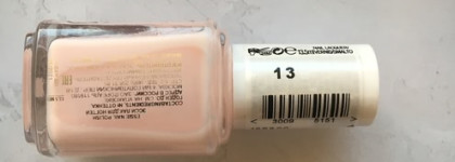 Сама нежность: лаки для ногтей Essie Nail Lacquer в оттенках #13 "Mademoiselle" и #37 "Lilacism"