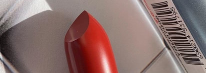 "Коварный рубин": помада Maybelline Color Sensational Powder Matte #05 "Cruel Ruby"