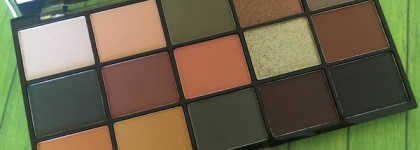 Краски осени: тени Make Up Revolution Reloaded Palette "Iconic Division"