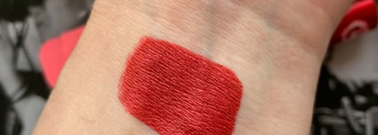 Красная фольга: помада-металлик Lime Crime Velvetines liquid matte lipstick в оттенке «Red Hot»