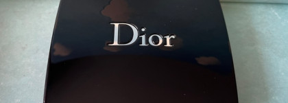 Воздушная морская пена. Тени Dior #357 "Electrify" eyeshadow palette