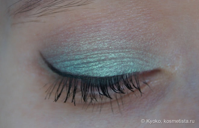 Тени Catrice Absolute Eye Colour Mono Eye Shadow #910 My Mermint: оттенок холодной весны и свежего лета