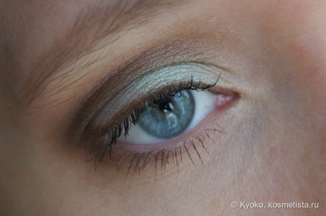 Тени Catrice Absolute Eye Colour Mono Eye Shadow #910 My Mermint: оттенок холодной весны и свежего лета